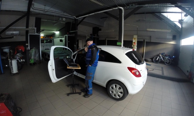 Opel Corsa D 1.3 MJTD Magneti Marelli EGR off przez OBD